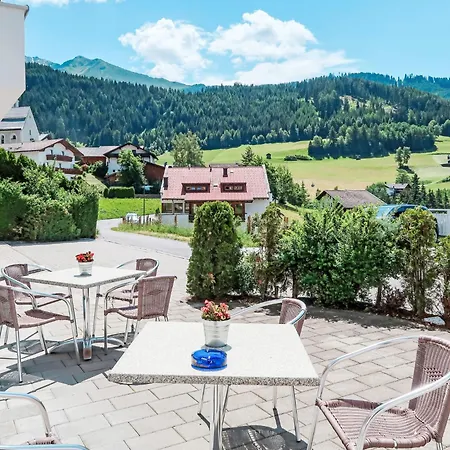 Kristall-2 By Interhome フェンデルス